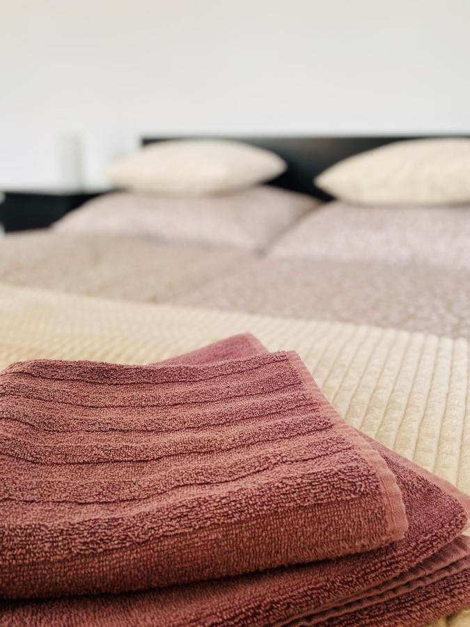 Apartment Mira Ruzomberok Eksteriør billede